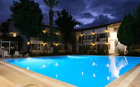 Artemis Yoeruek Hotel - Pamukkale Denizli